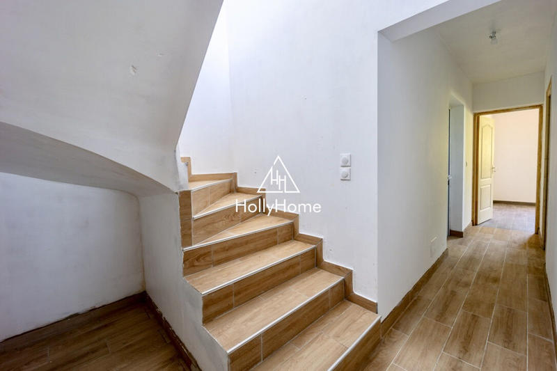 Maison - 110 m² - 5 pièces