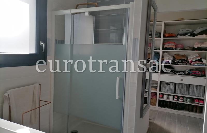 Villa - 179 m² - 7 pièces