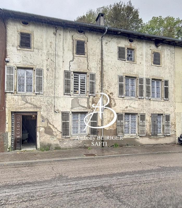 Maison - 390 m² - 10 pièces