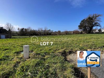 Terrain constructible - 586 m²
