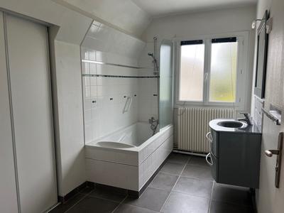 Maison - 97 m² - 4 pièces
