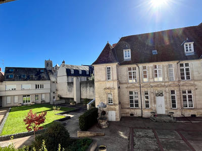 Appartement - 106 m² - 5 pièces