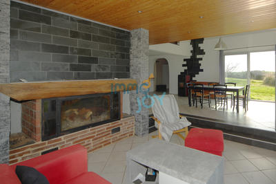 Maison - 216 m² - 8 pièces