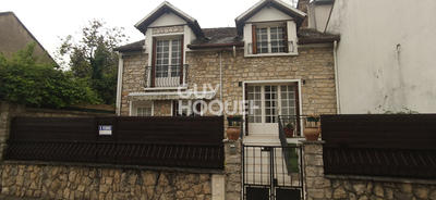 Maison - 120 m² - 4 pièces