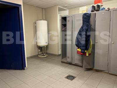 Entrepôt - 550 m² - 5 pièces
