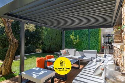 Villa - 247 m² - 5 pièces