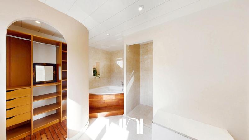 Maison - 164 m² - 7 pièces