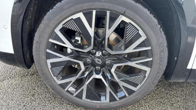 Renault Austral full hybrid E-Tech 200 ch Esprit Alpine
