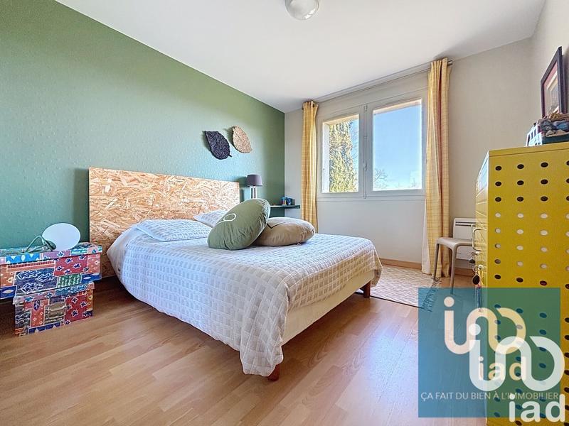 Maison - 198 m² - 8 pièces