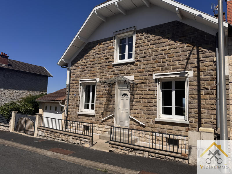 Maison - 139 m² - 5 pièces