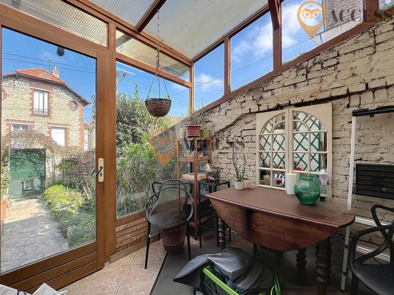 Maison - 111 m² - 5 pièces