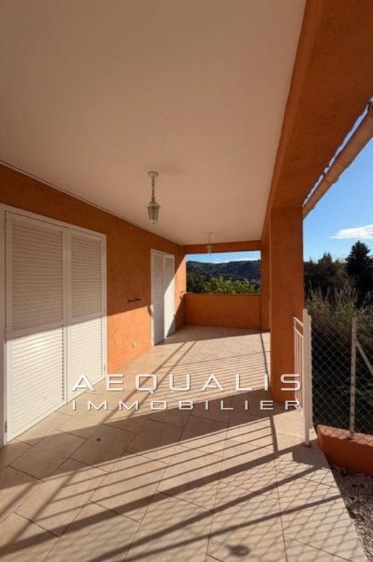 Maison - 86 m² - 4 pièces