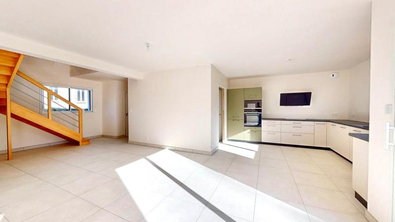 Maison - 160 m² - 6 pièces