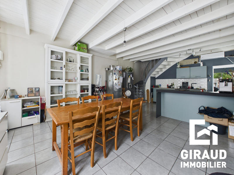 Maison ancienne - 93 m² - 4 pièces