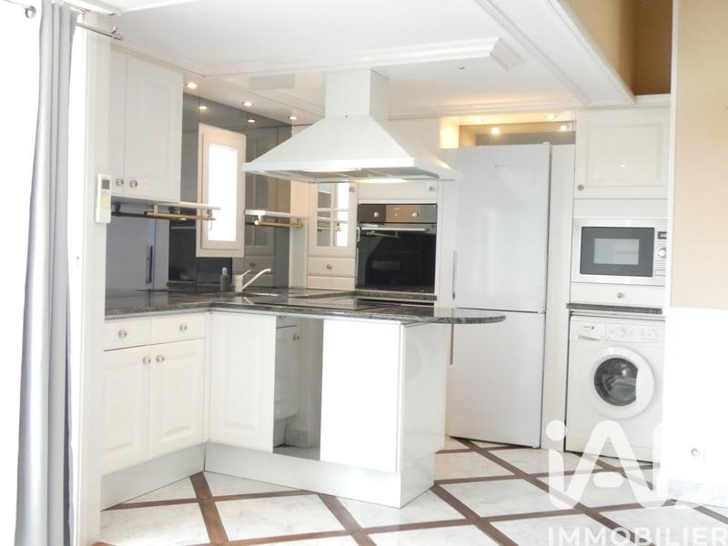 Appartement - 64 m² - 2 pièces