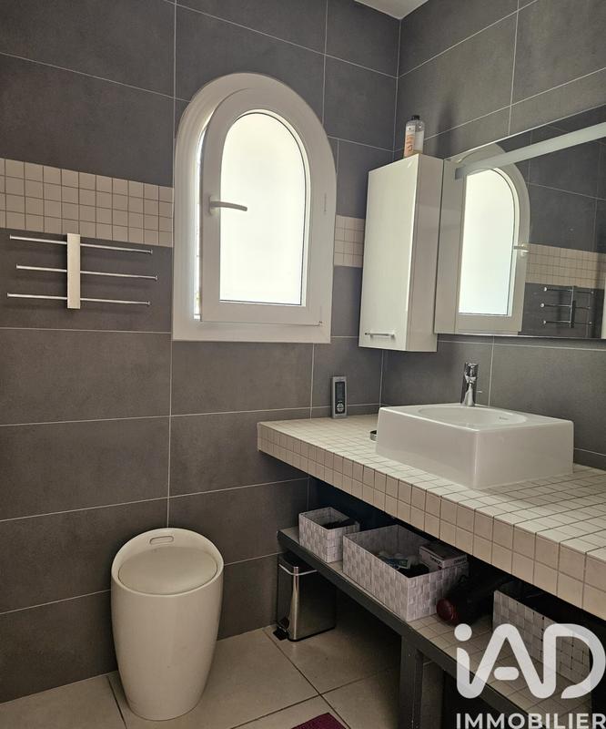 Maison de ville - 112 m² - 5 pièces