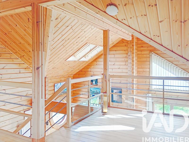 Maison - 120 m² - 4 pièces