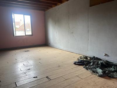 Maison - 85 m² - 3 pièces