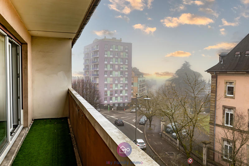 Appartement - 82 m² - 4 pièces