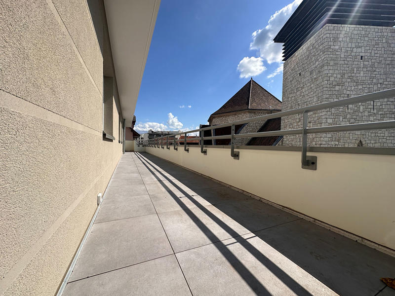 Appartement - 108 m² - 5 pièces