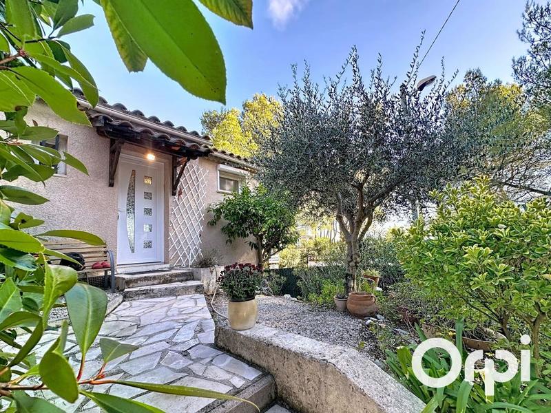 Maison - 83 m² - 4 pièces