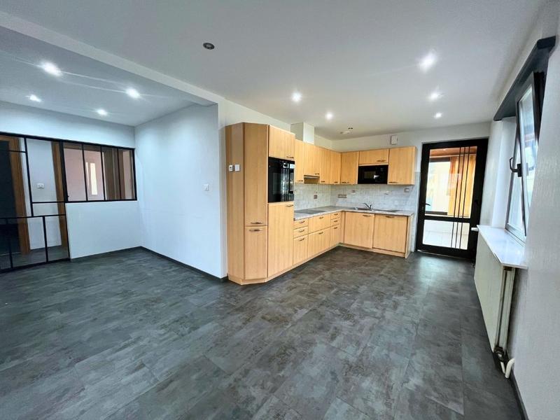 Maison - 97 m² - 4 pièces