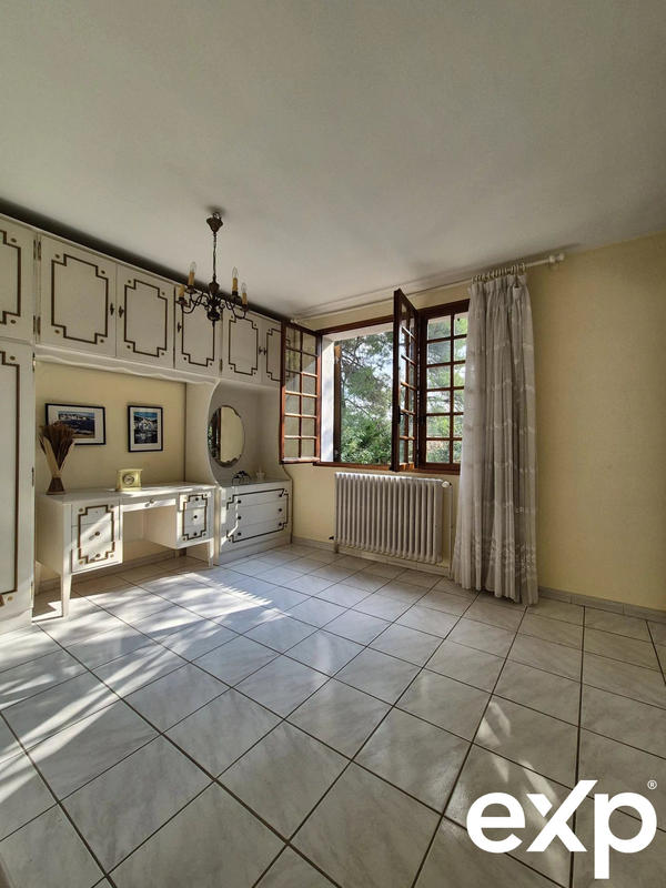 Maison - 144 m² - 5 pièces