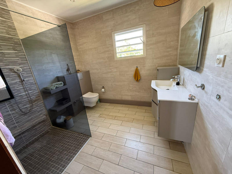 Maison - 170 m² - 6 pièces