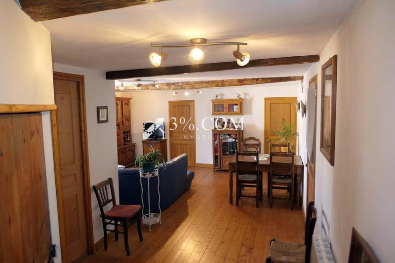 Maison - 234 m² - 11 pièces