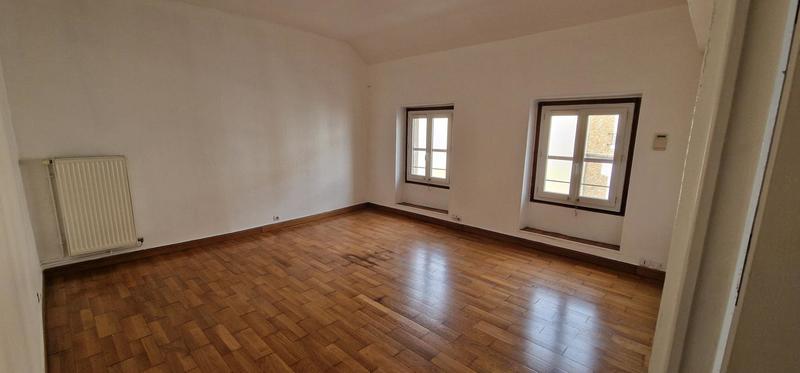 Appartement - 83 m² - 3 pièces