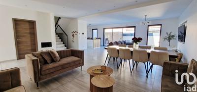 Maison - 142 m² - 5 pièces