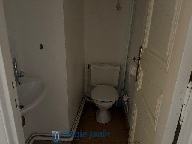 Appartement - 80 m² - 2 pièces