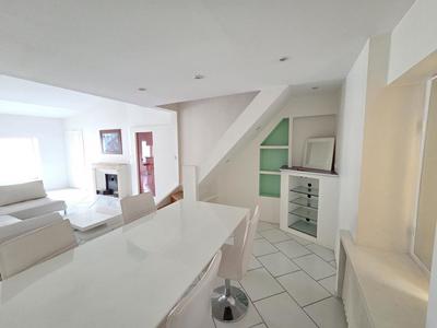 Appartement - 91 m² - 3 pièces