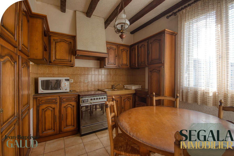 Maison - 74 m² - 5 pièces