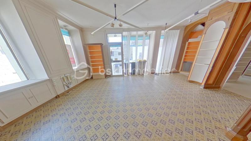 Immeuble - 303 m² - 9 pièces