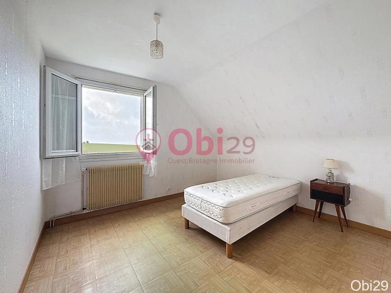 Maison traditionnelle - 118 m² - 8 pièces