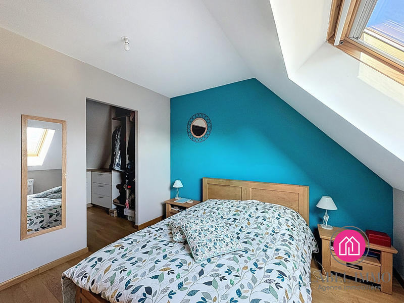 Maison - 162 m² - 9 pièces