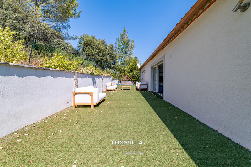 Villa - 180 m² - 7 pièces