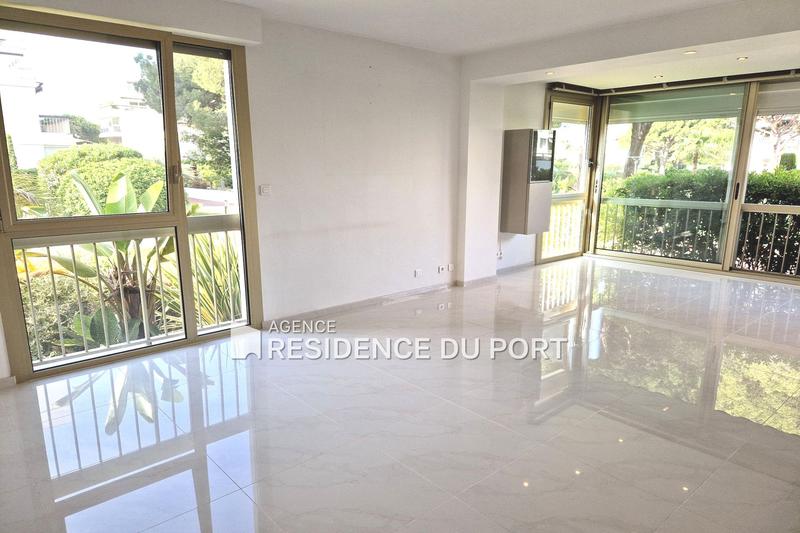 Appartement - 70 m² - 2 pièces