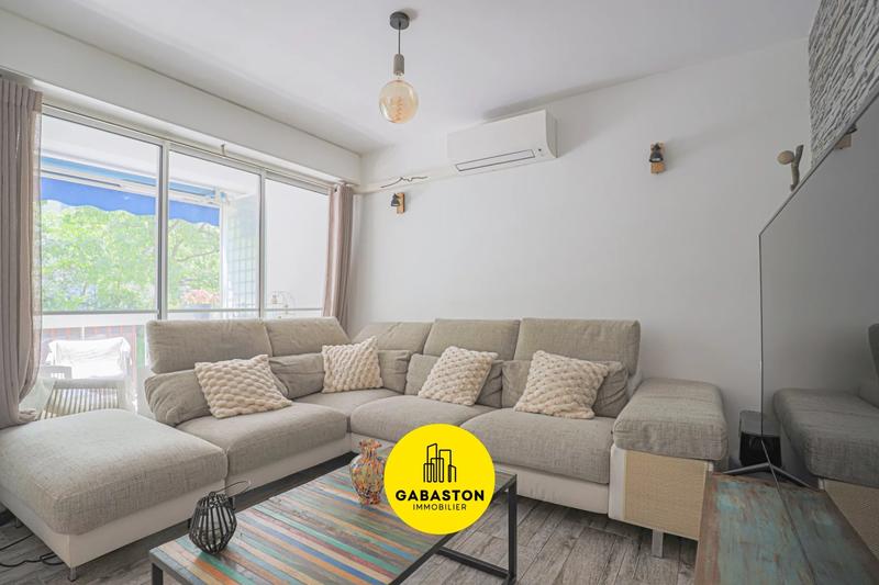 Appartement - 85 m² - 4 pièces