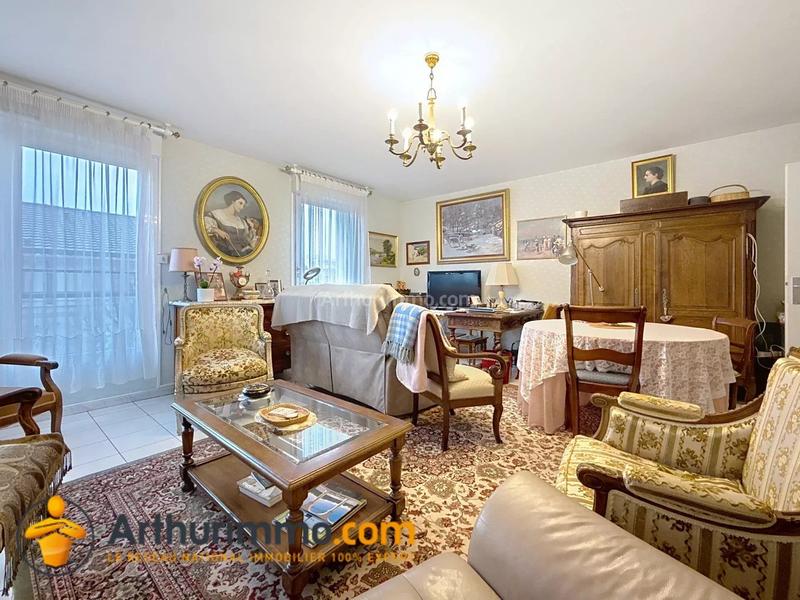 Appartement - 96 m² - 4 pièces