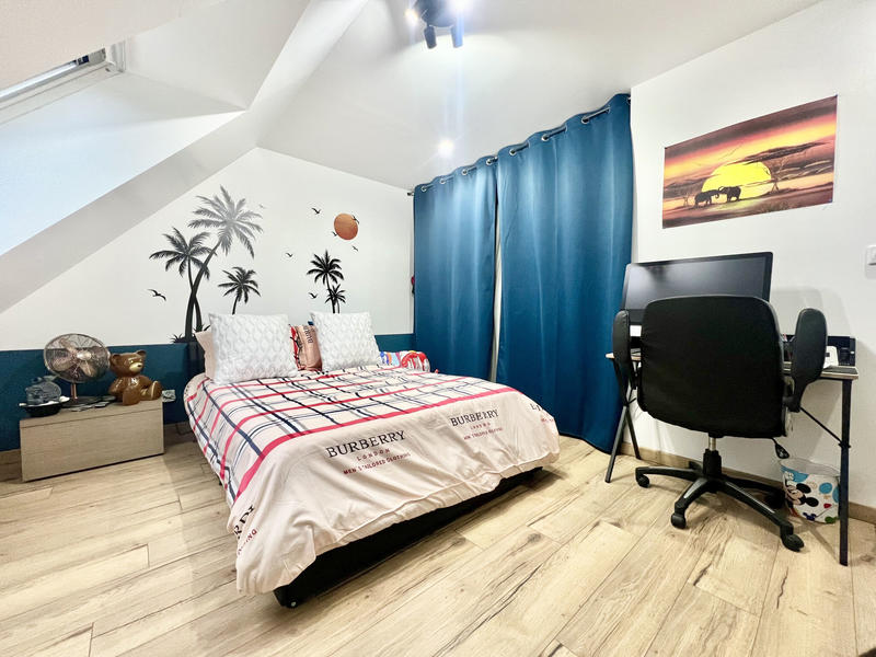 Maison - 125 m² - 6 pièces