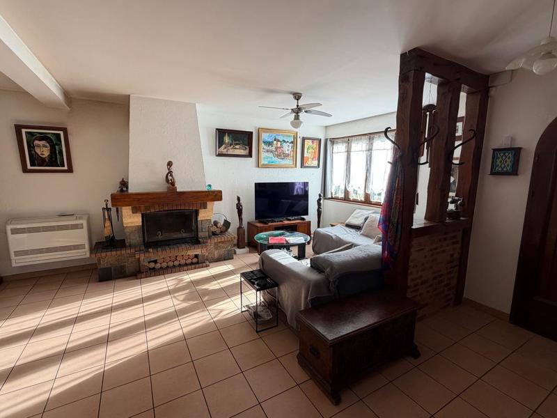 Maison - 147 m² - 5 pièces