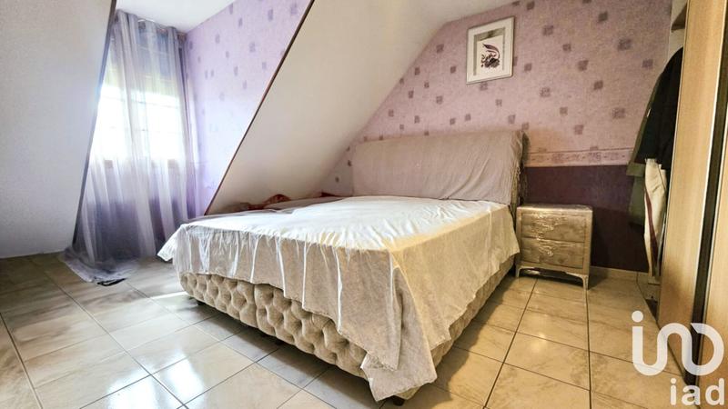 Maison - 180 m² - 8 pièces