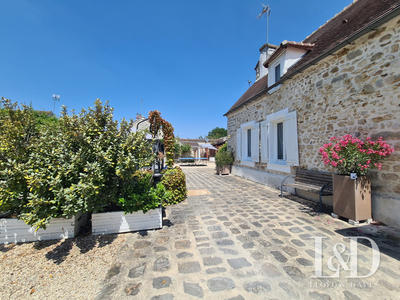 Ferme - 318 m² - 12 pièces