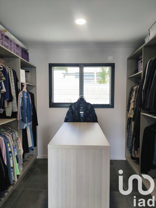 Maison - 121 m² - 5 pièces