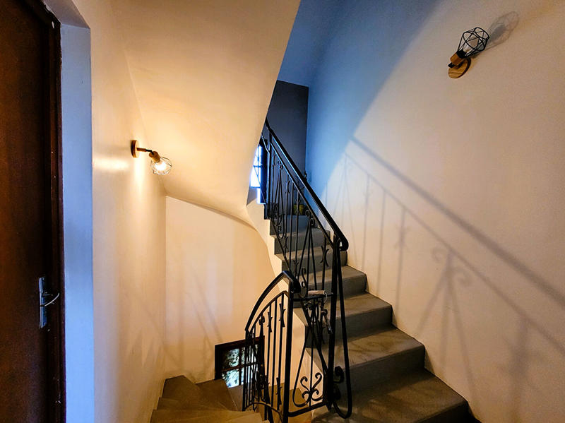 Maison - 177 m² - 7 pièces