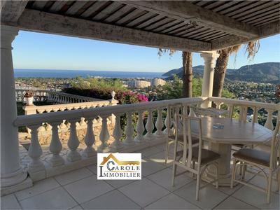 Propriété - 348 m² - 15 pièces