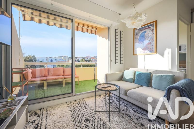 Studio - 27 m² - 1 pièce