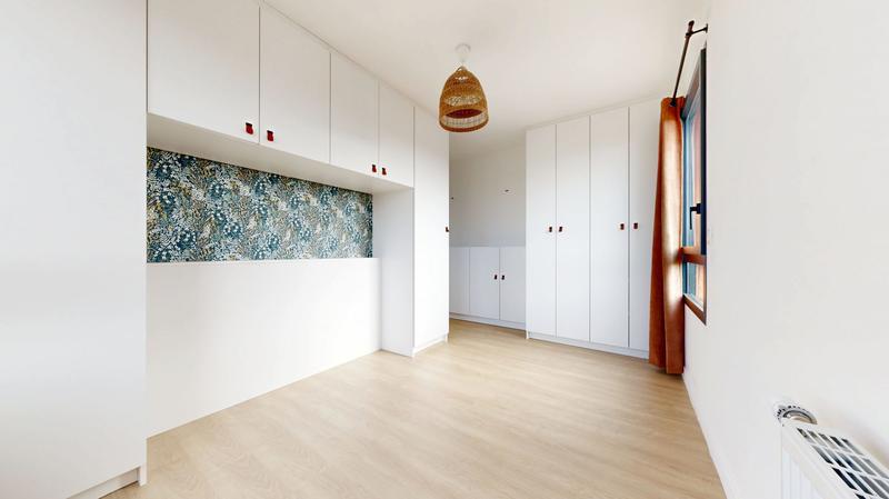 Appartement - 94 m² - 4 pièces